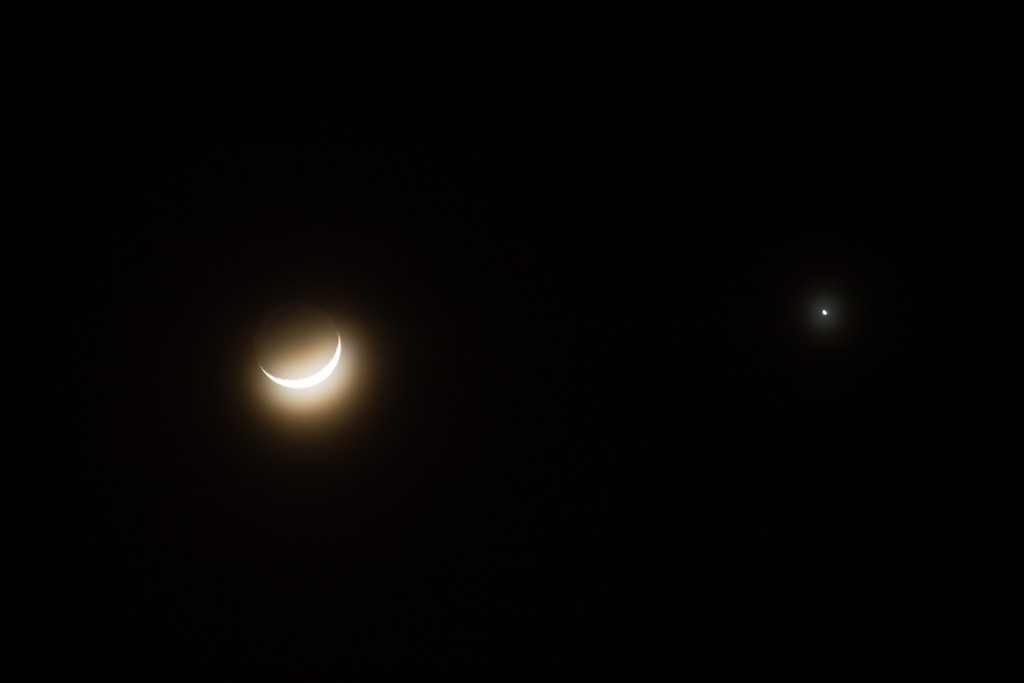 Venus, crescent Moon, and Earthshine